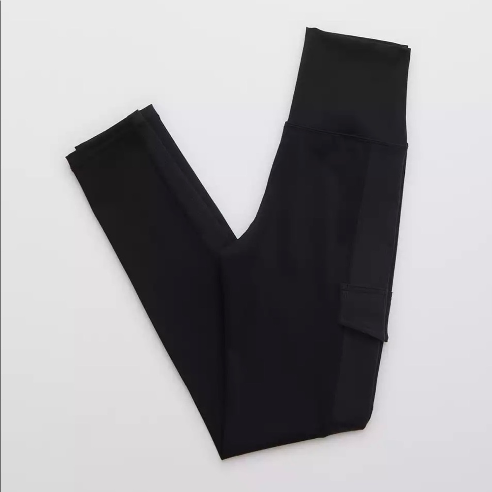 American Eagle Offline Cargo Legging